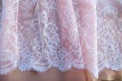 COUPON 3M55 Dentelle Chantilly robe de mariée romantique avec belle écaille blanche