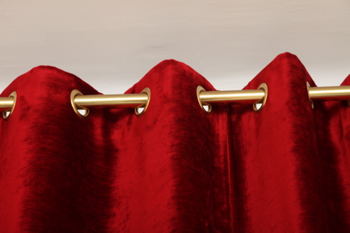 Rideaux en velours rouge thatre
