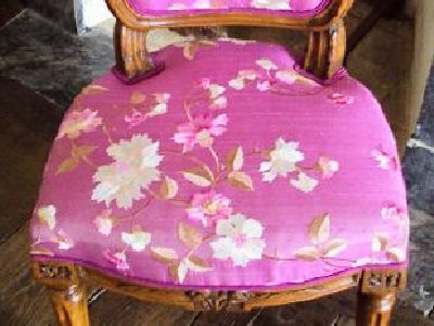 soie brode tapisser chaise louis XV