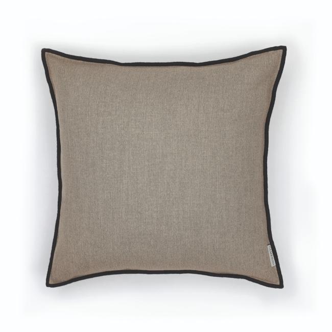 Coussin carré esprit lin brut finition bourdon noir